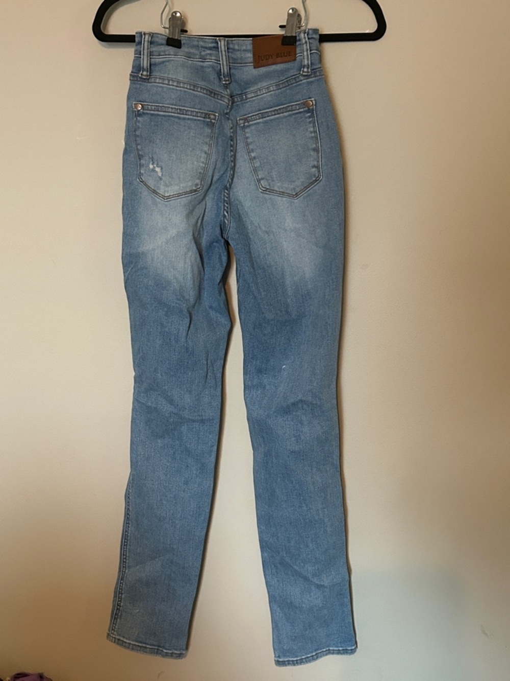 Judy Blue Light Blue High-Rise Distressed Jeans - Picture 4 of 4
